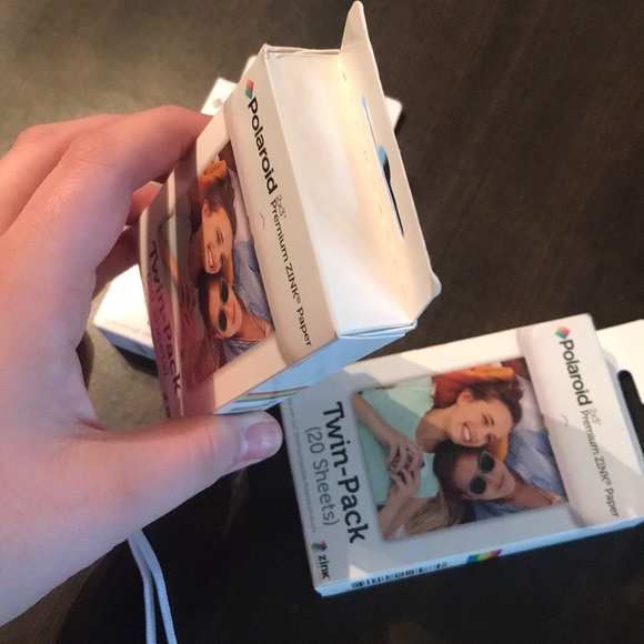 Polaroid Snap Instant Camera. Hot pink. - Picture 4 of 4